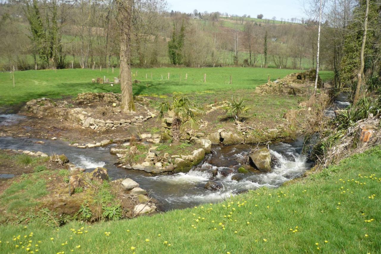 Chérencé-le-Roussel Gite Le Clos De See מראה חיצוני תמונה