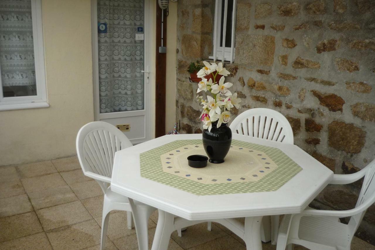 Chérencé-le-Roussel Gite Le Clos De See מראה חיצוני תמונה