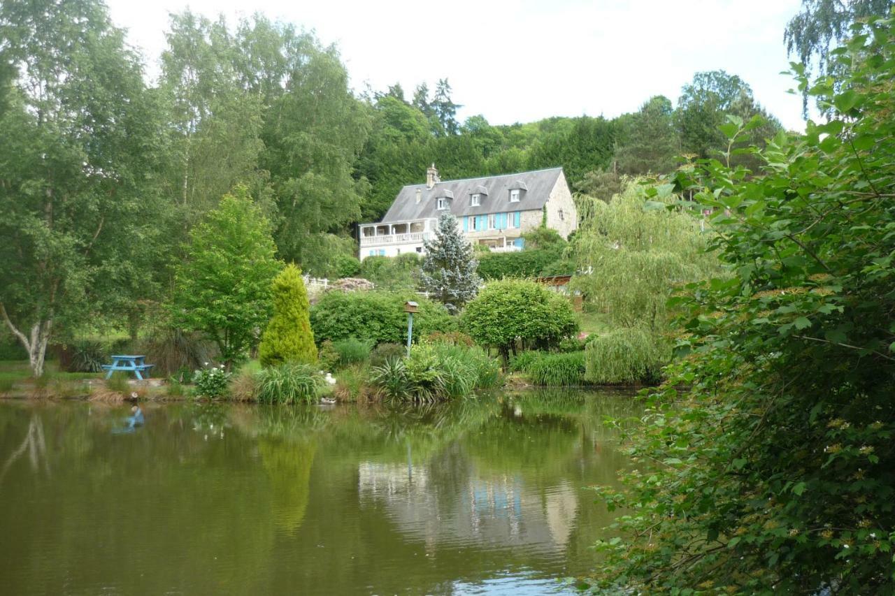 Chérencé-le-Roussel Gite Le Clos De See מראה חיצוני תמונה